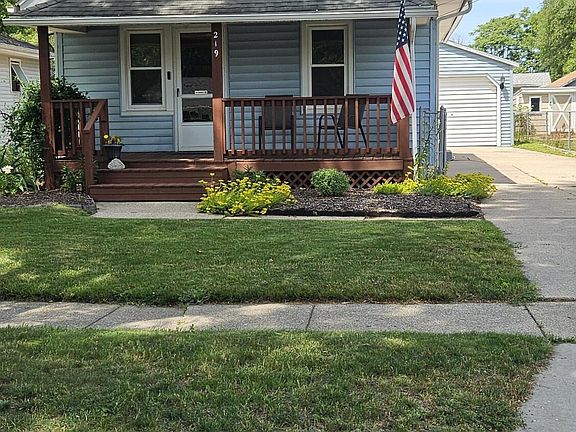 2nd image of 219 Abbie St SE