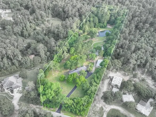 10147 Lewis Creek Cir, Willis, TX 77318