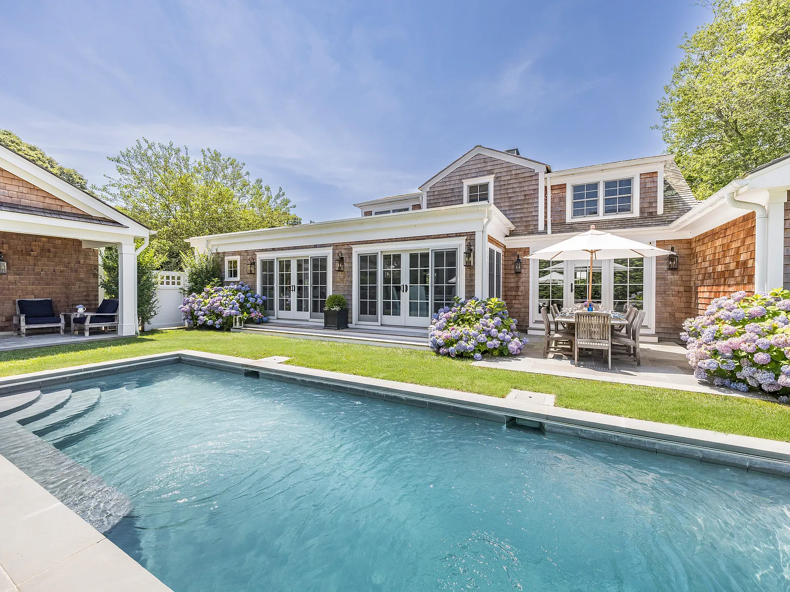 Stylish Sag Harbor Village Getaway — Photo 2