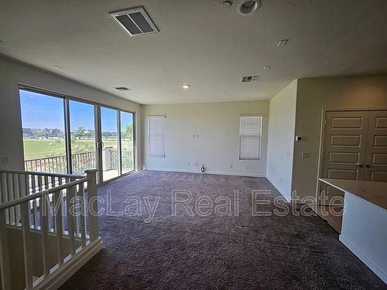 4061 E Pony Ln #101 — Photo 9