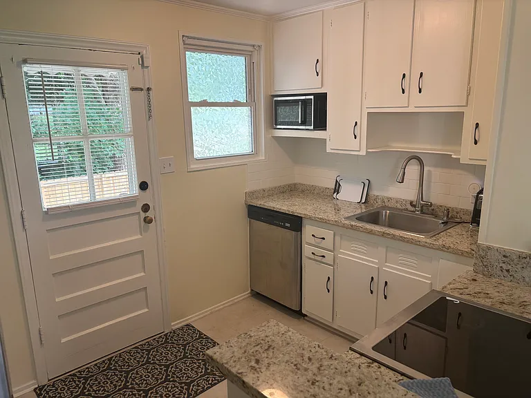 536 Overlook St — Photo 6