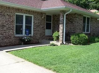 3317 S Benton Ave, Springfield, MO 65807