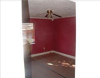 5th image of 7213 Runnymede Dr