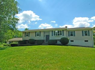 820 Harmony Station Rd, Phillipsburg, NJ 08865