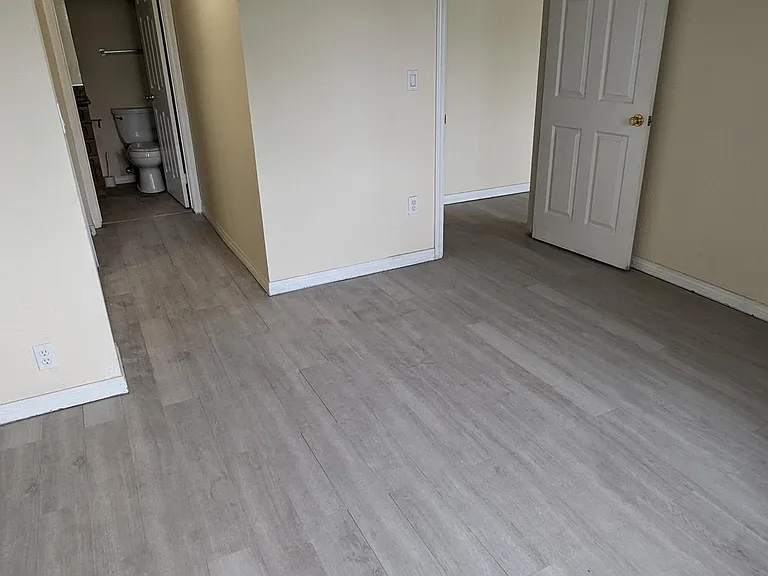 240 W Lincoln Ave W #6 — Photo 11