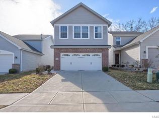 1724 Coupru Ct, Saint Peters, MO 63376