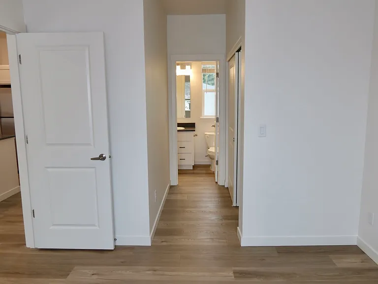 704 Elkins Way SE — Photo 25