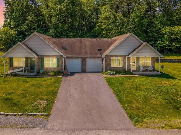11 & 15 Galbus Ct, Falling Waters, WV 25419