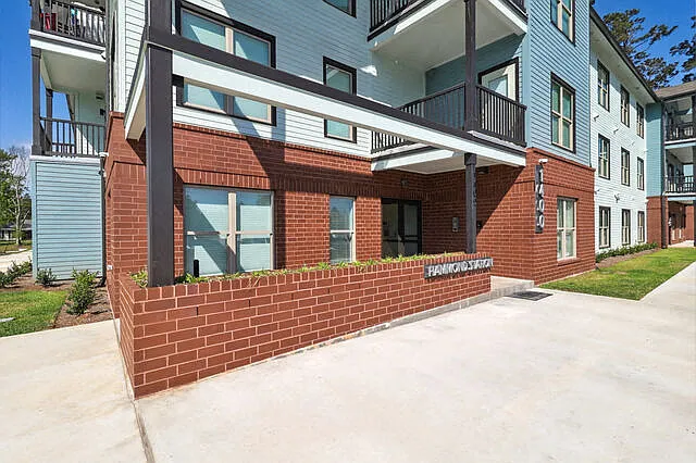 Hammond Station Apartments — Photo 13