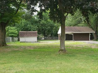 30372 N Meadowbrook Ln, Elkhart, IN 46514