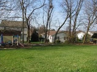 14 Barberry Dr, Mechanicsburg, PA