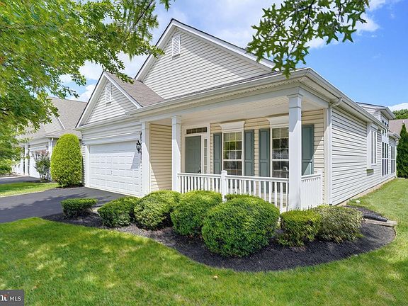 2nd image of 305 Sentinel Ln