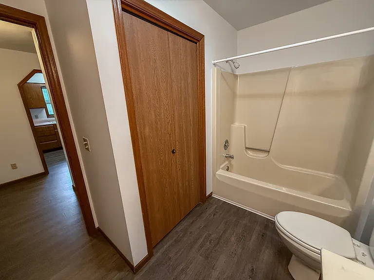 653 Galena Ct — Photo 17