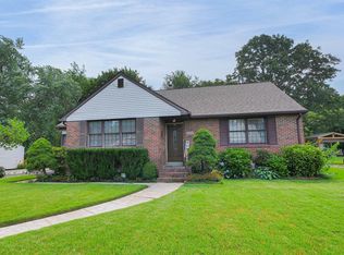 326 Chestnut St, Hammonton, NJ 08037