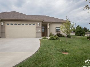 703 Coving Ct, Lawrence, KS 66049