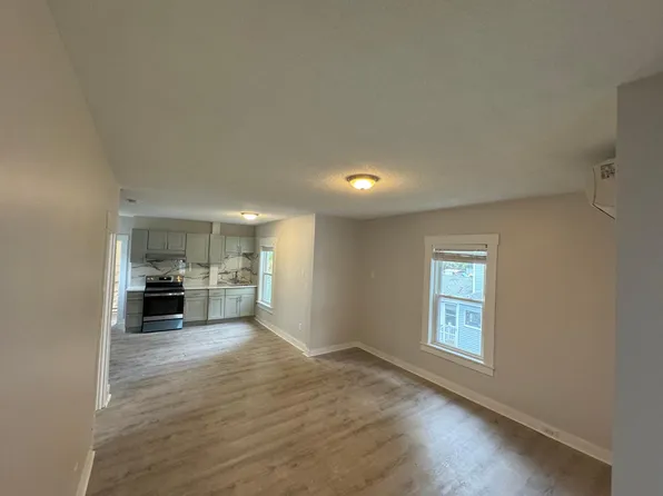 34 Sycamore St Floor 2, Lowell, MA 01852