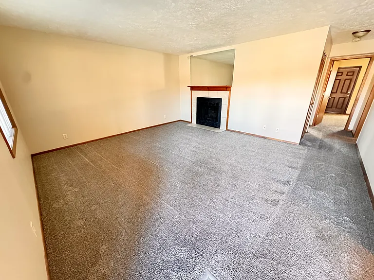 1809 Knox St #16 — Photo 13
