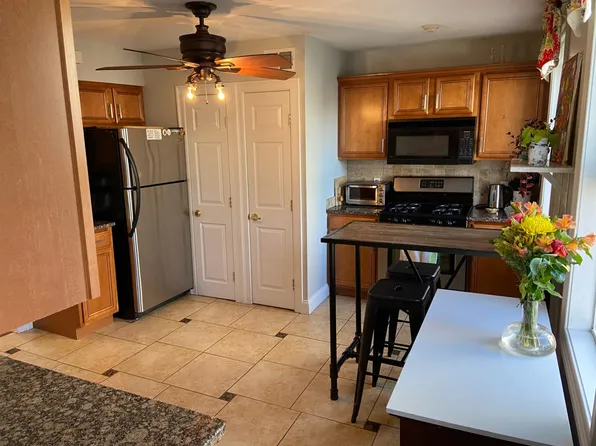 333 Williams St Unit 6, Providence, RI 02906