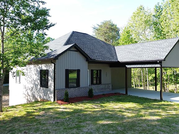 2nd image of 109 Christie Cir