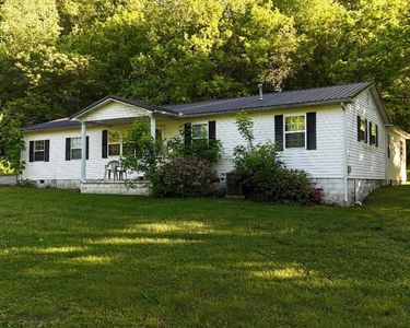 1831 Fishtrap Rd, Manchester, KY, 40962
