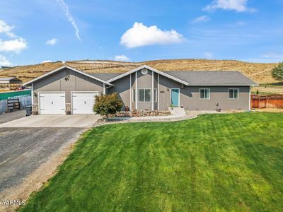 285 S Wenas Rd, Selah, WA, 98942
