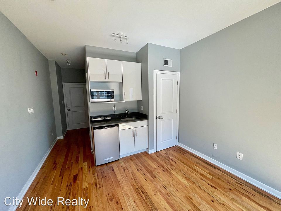1st image of 533 N Budd St #3A