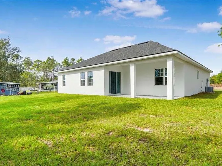 15683 SW 49th Avenue Rd — Photo 33