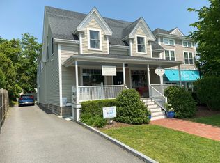 321 Elm St, Dartmouth, MA 02748