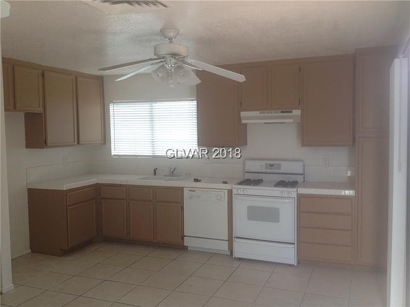 2nd image of 315 Carrington St #0