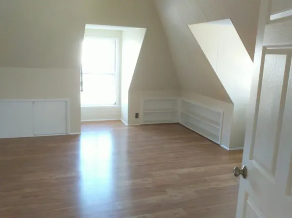 328 Wilder St, Lowell, MA