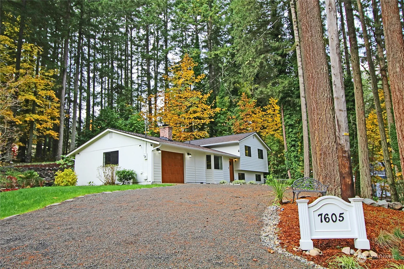 7605 Artondale Drive photo 1