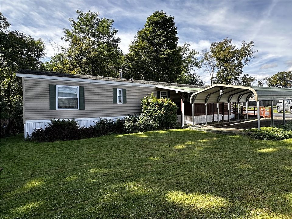 1st image of 10 Barnes Cir
