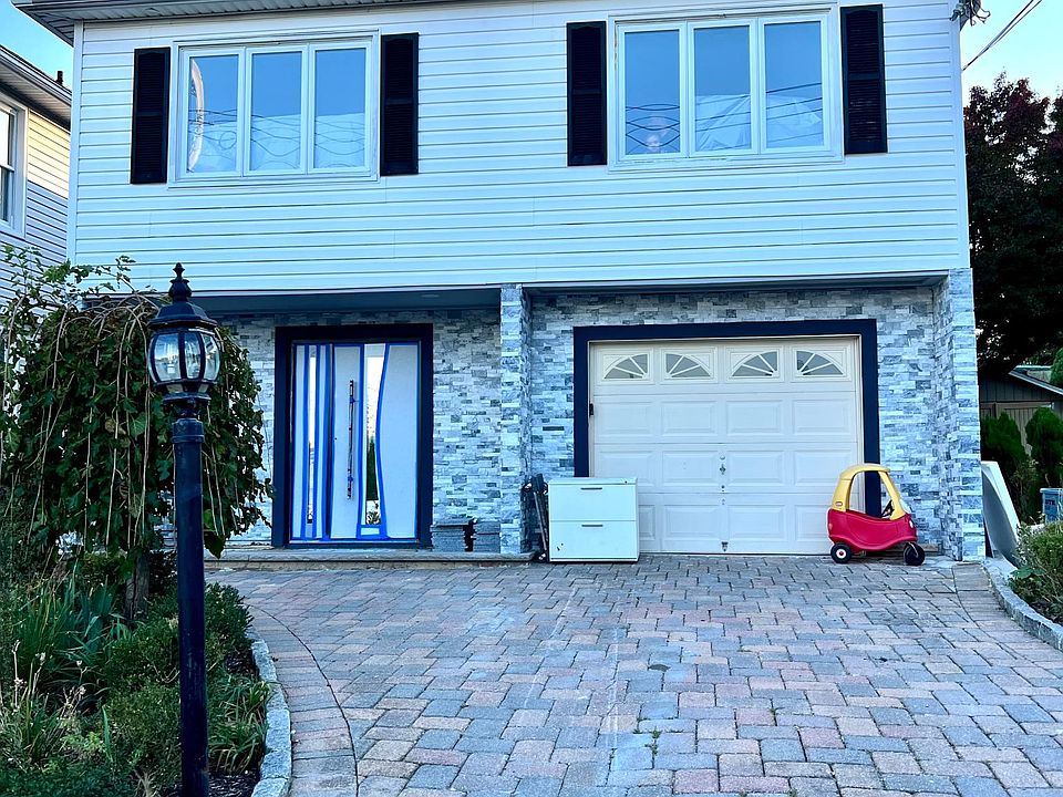 1st image of 16 Sparkill Ave #1