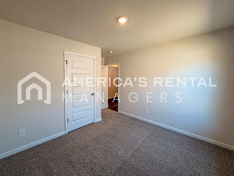 117 Jonboy Ave — Photo 14