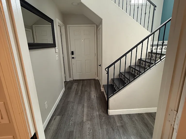 5714 S 21st Ter — Photo 14