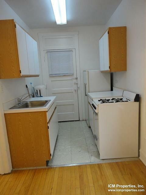 1st image of 22395 N Bissell St #3L