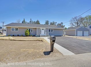 73 Longman St, Toms River, NJ 08753