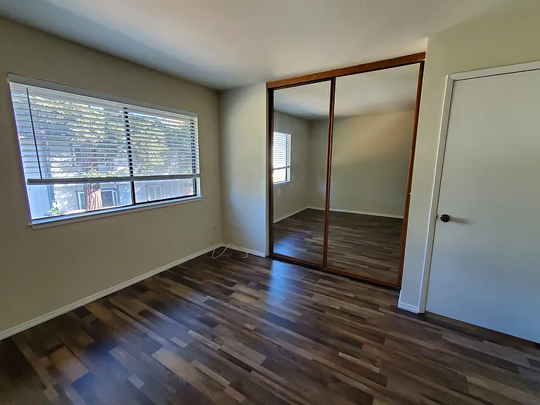 315 Westmont Pl — Photo 12
