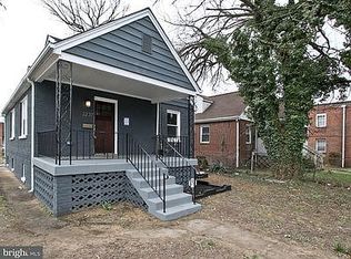 3237 D St SE, Washington, DC 20019