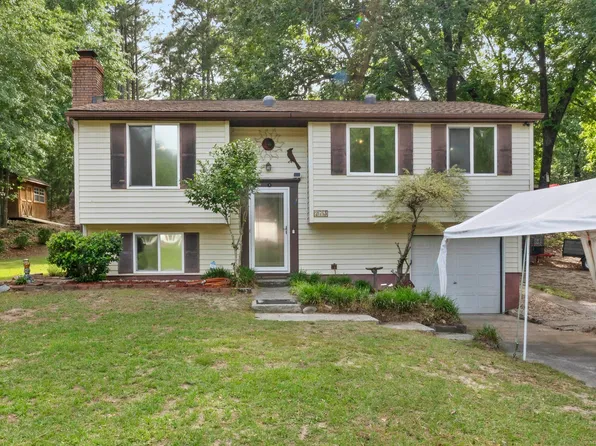 273 Farmdale Dr, Lexington, SC 29073