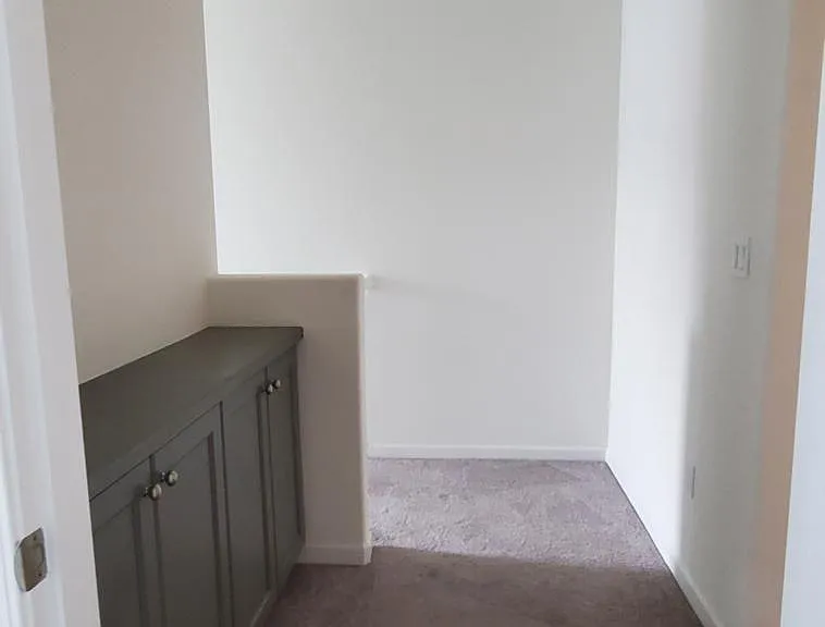372 Reading Pl — Photo 8