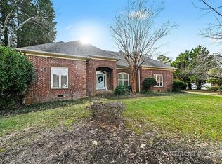 7716 Red Oak Ln, Charlotte, NC 28226