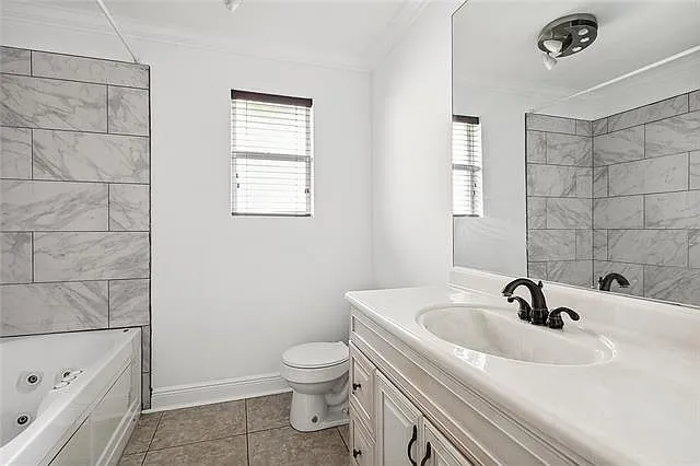 5856 Colbert St — Photo 6
