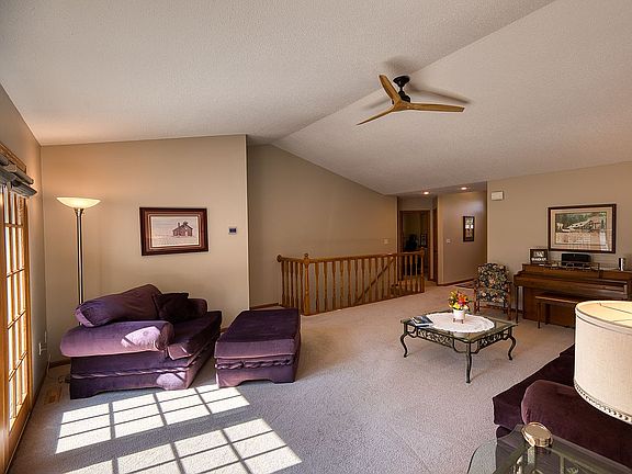 4th image of 2608 Ella Ln