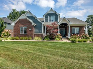 24308 Sheringham Dr, South Lyon, MI 48178