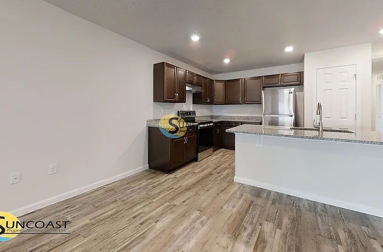 7 Pritchard Dr #A — Photo 2