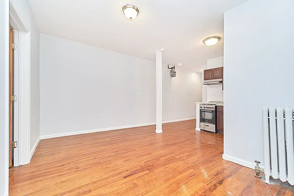 Rented by Living New York | media 8