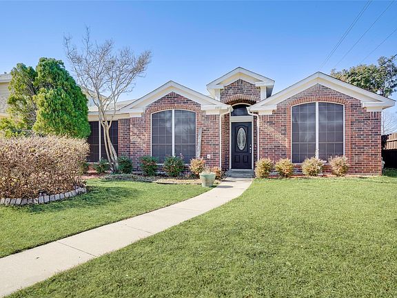 5th image of 102 Pershore Ln