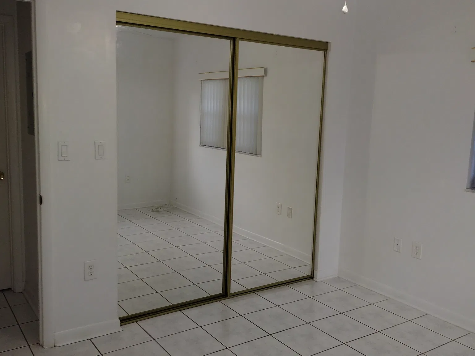 2 bed, 1100 sqft, $2,000 — Photo 4