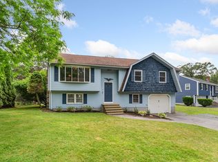 7 Annie J Cir, Milford, MA 01757